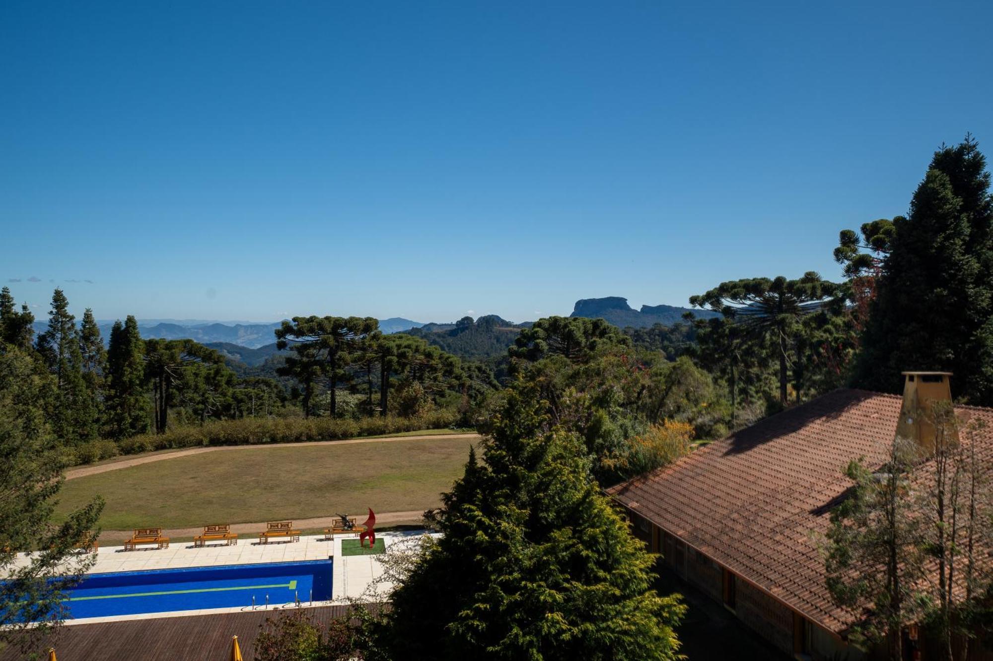 Surya-Pan Hotel Refugio Campos do Jordao Exterior photo